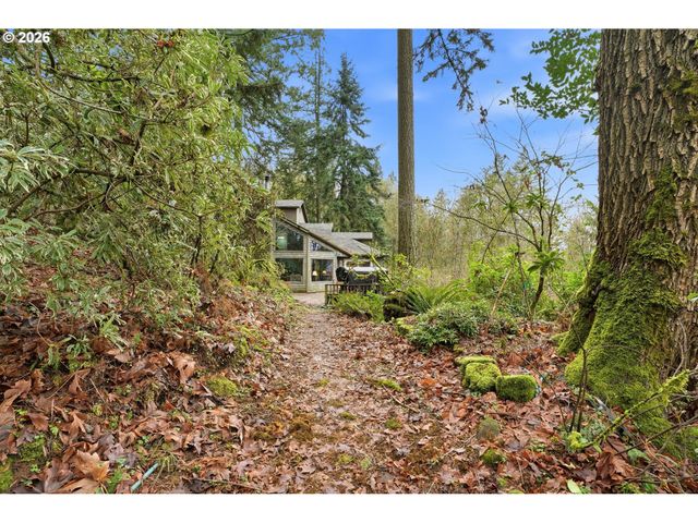 16240 Se MAPLE HILL Ln, Happy Valley, OR 97086