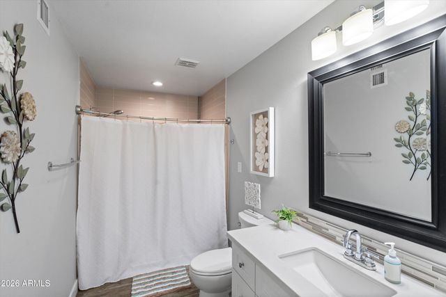 8726 E DEVONSHIRE Avenue, Scottsdale, AZ 85251