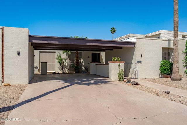 8726 E DEVONSHIRE Avenue, Scottsdale, AZ 85251