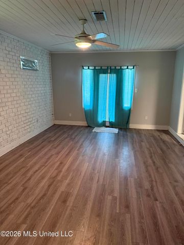 307 45th Street, Gulfport, MS 39507