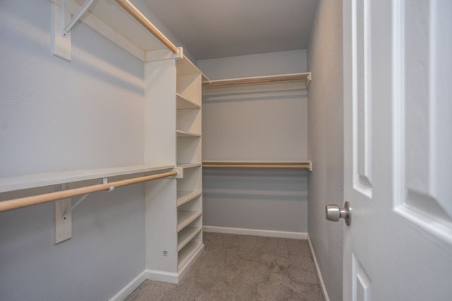 815 Ritchey Street, Gainesville, TX 76240