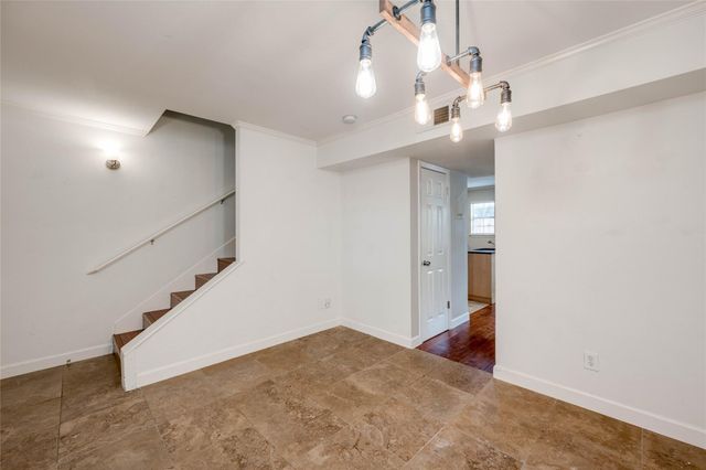 2101 Polaris Ave 8, Austin, TX 78757