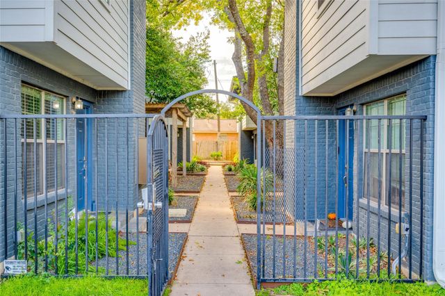 2101 Polaris Ave 8, Austin, TX 78757