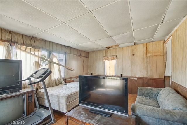 615 N Grandee, Compton, CA 90220