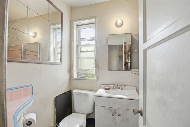 615 N Grandee, Compton, CA 90220