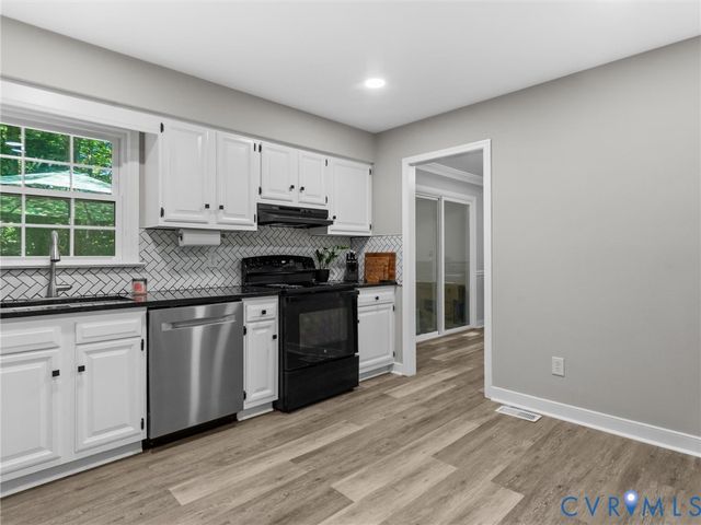 12600 Donegal Dr, Chesterfield, VA 23832