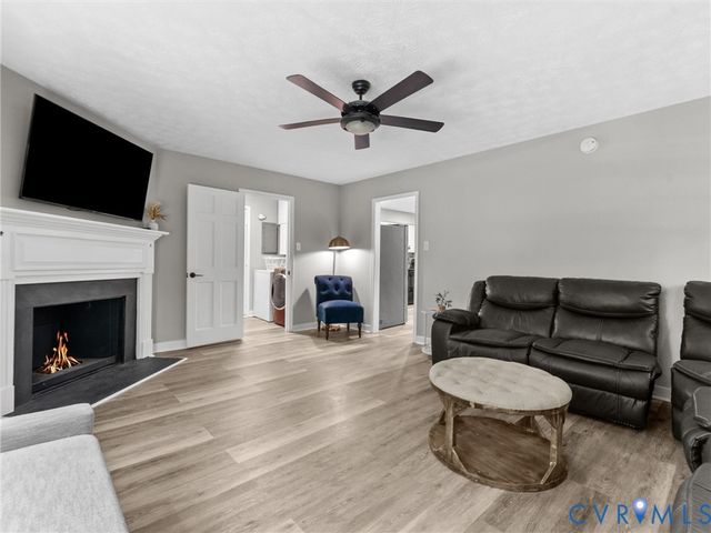 12600 Donegal Dr, Chesterfield, VA 23832