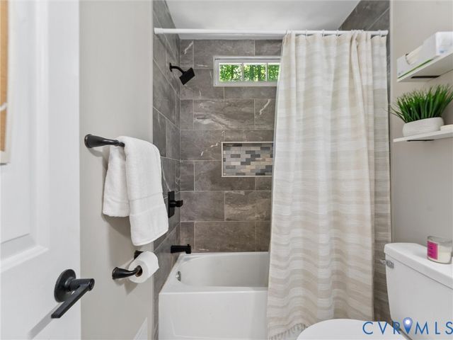 12600 Donegal Dr, Chesterfield, VA 23832