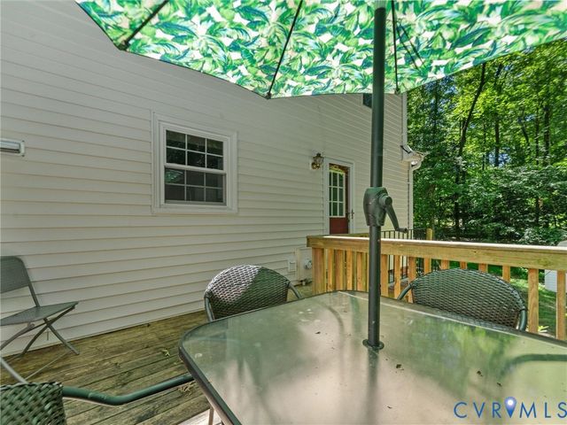 12600 Donegal Dr, Chesterfield, VA 23832