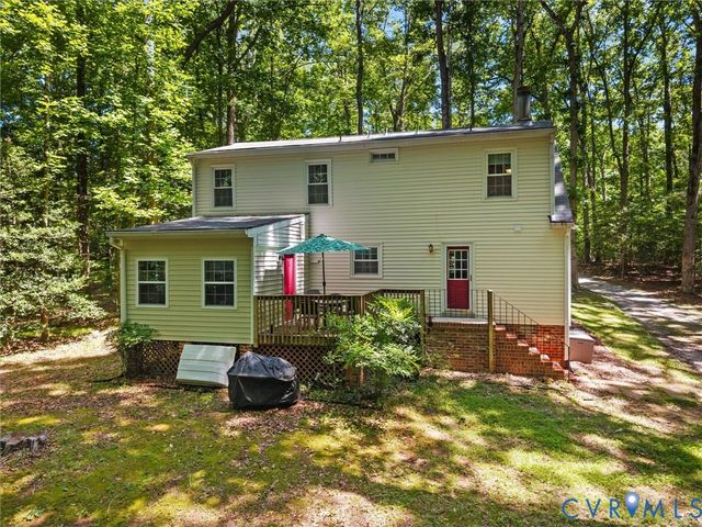 12600 Donegal Dr, Chesterfield, VA 23832