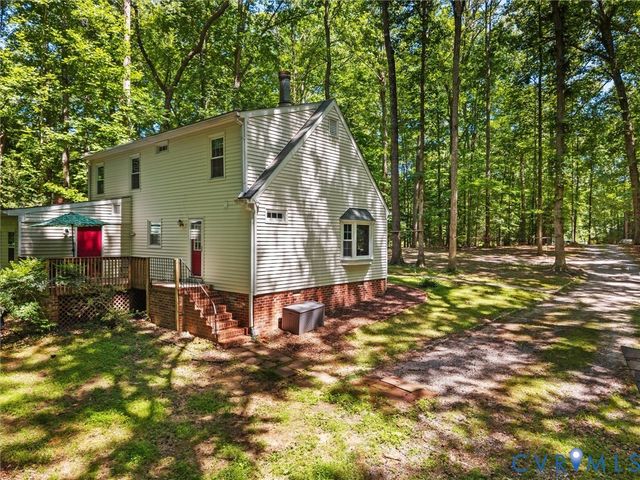 12600 Donegal Dr, Chesterfield, VA 23832