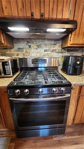 492 Ridge Road, Webster, NY 14580