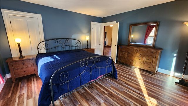 492 Ridge Road, Webster, NY 14580