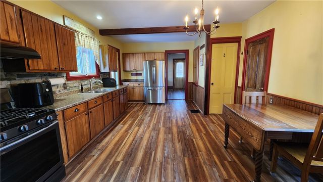 492 Ridge Road, Webster, NY 14580