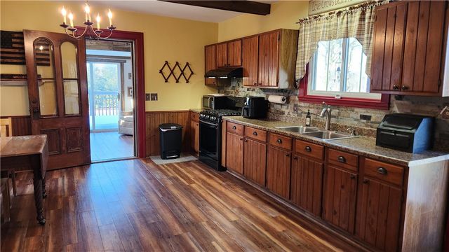 492 Ridge Road, Webster, NY 14580