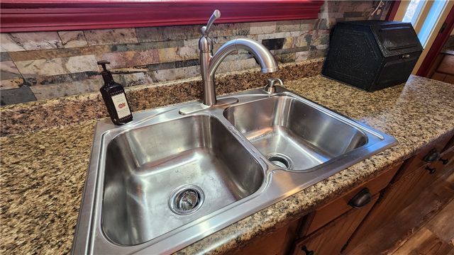 492 Ridge Road, Webster, NY 14580