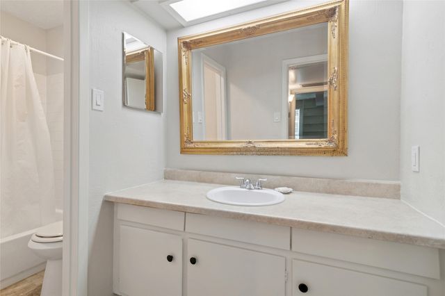 5311 Fleetwood Oaks Avenue 163, Dallas, TX 75235