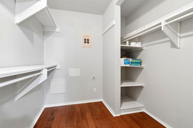 5311 Fleetwood Oaks Avenue 163, Dallas, TX 75235