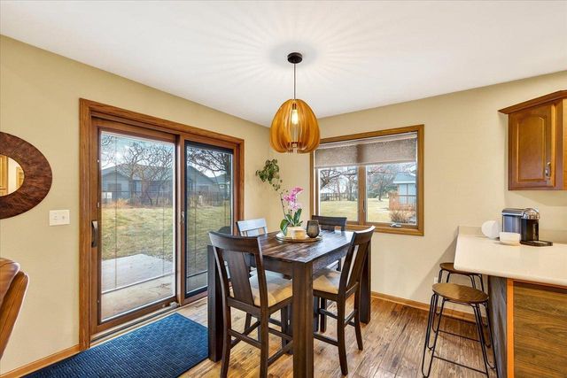 108 Donegal Drive, Cottage Grove, WI 53527