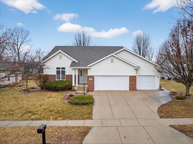 108 Donegal Drive, Cottage Grove, WI 53527