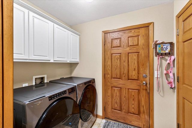 108 Donegal Drive, Cottage Grove, WI 53527