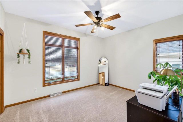 108 Donegal Drive, Cottage Grove, WI 53527