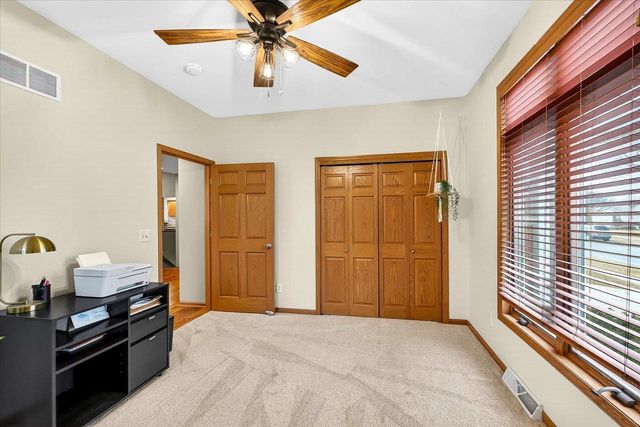 108 Donegal Drive, Cottage Grove, WI 53527