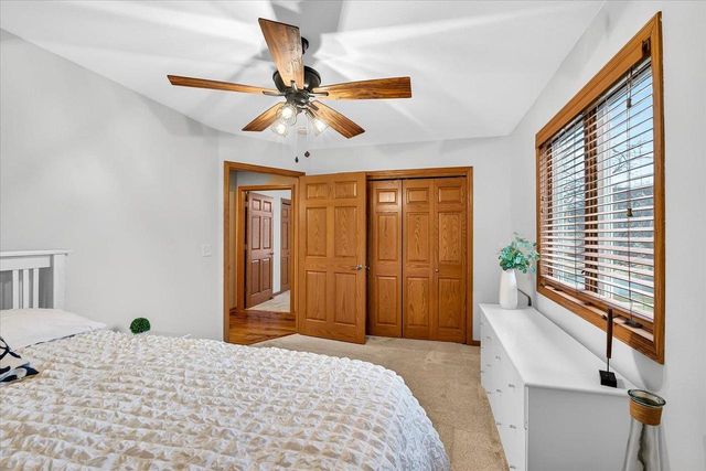 108 Donegal Drive, Cottage Grove, WI 53527