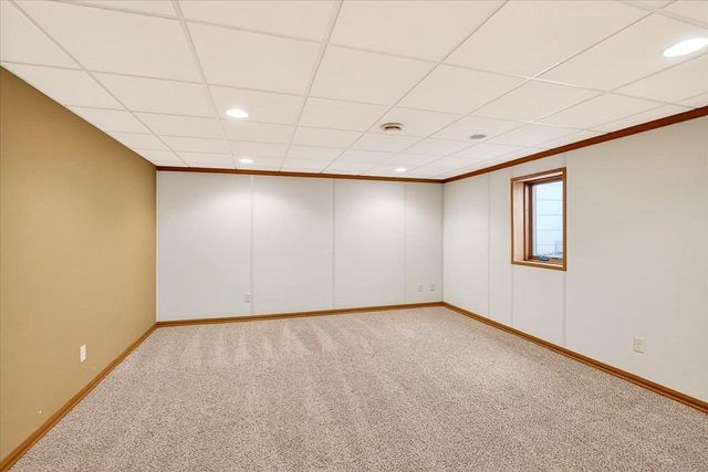 108 Donegal Drive, Cottage Grove, WI 53527