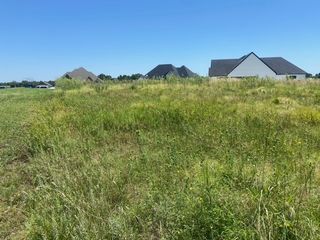 1301 Dorsi Court, Newcastle, OK 73065