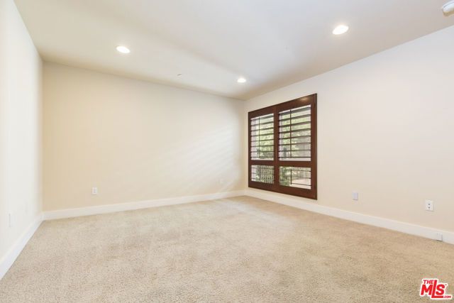 7249 Franklin Avenue 201, Los Angeles, CA 90046