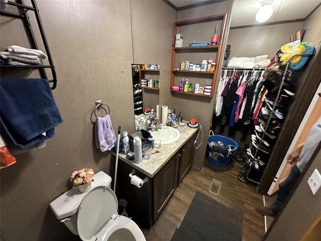 1994 Road 5030, Cleveland, TX 77327