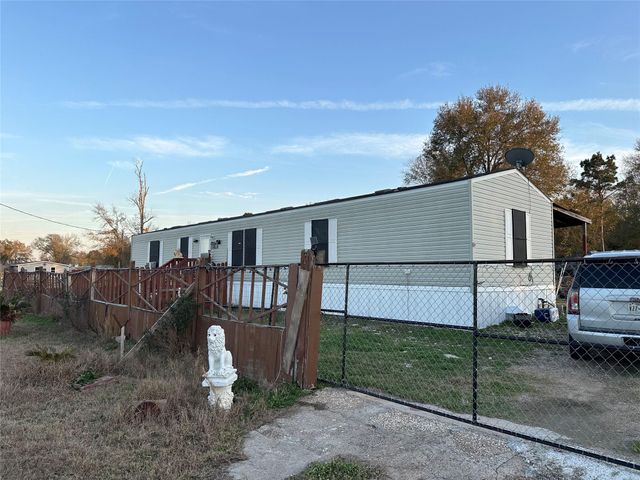 1994 Road 5030, Cleveland, TX 77327