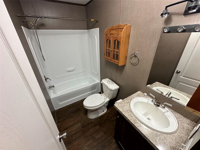 1994 Road 5030, Cleveland, TX 77327