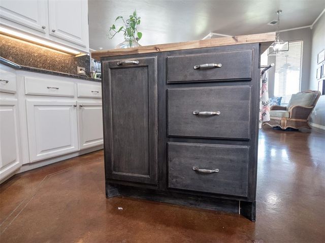 2121 SW 30th Street, Oklahoma City, OK 73119