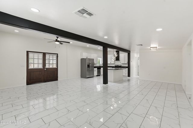 5497 S Canada Drive, Tucson, AZ 85706