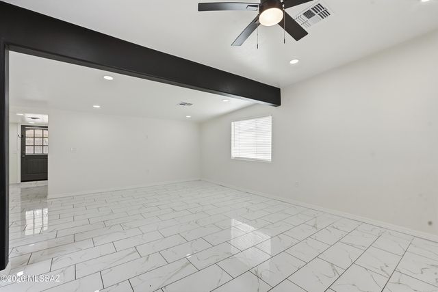 5497 S Canada Drive, Tucson, AZ 85706
