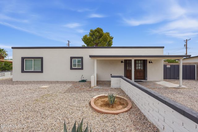 5497 S Canada Drive, Tucson, AZ 85706
