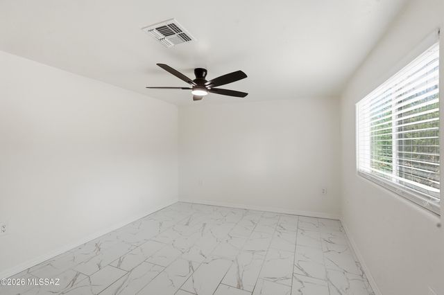 5497 S Canada Drive, Tucson, AZ 85706
