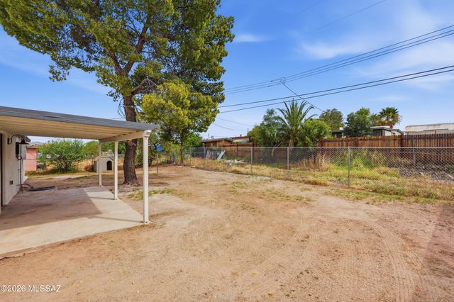 5497 S Canada Drive, Tucson, AZ 85706