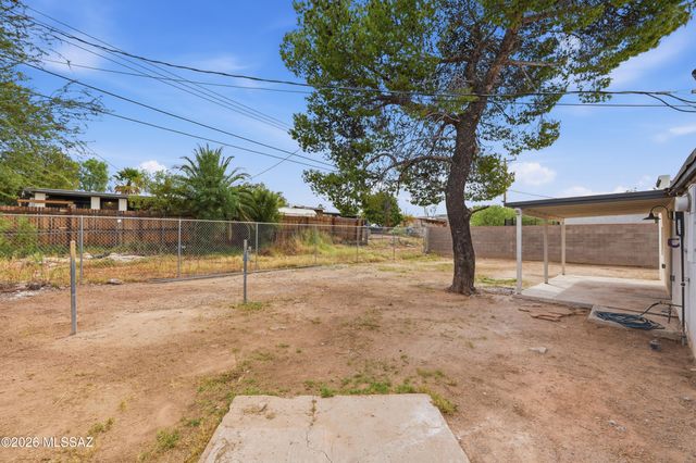 5497 S Canada Drive, Tucson, AZ 85706