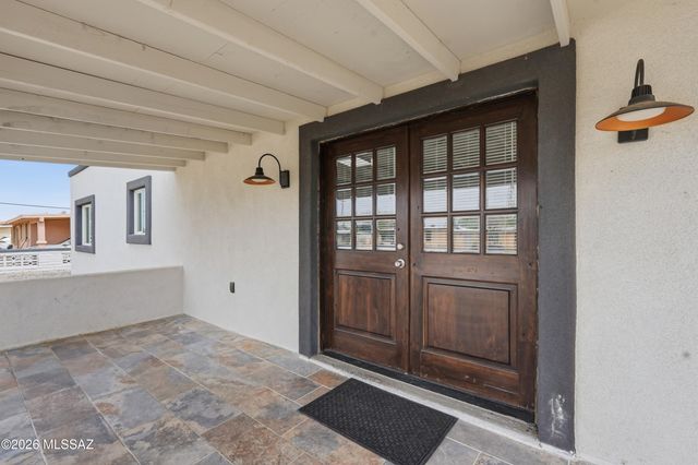 5497 S Canada Drive, Tucson, AZ 85706
