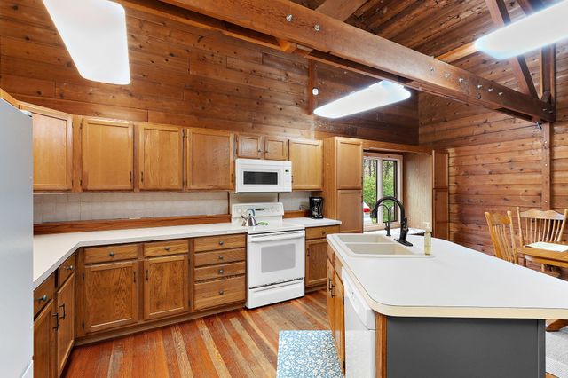 16294 Lakewood Street, Lowell, IN 46356