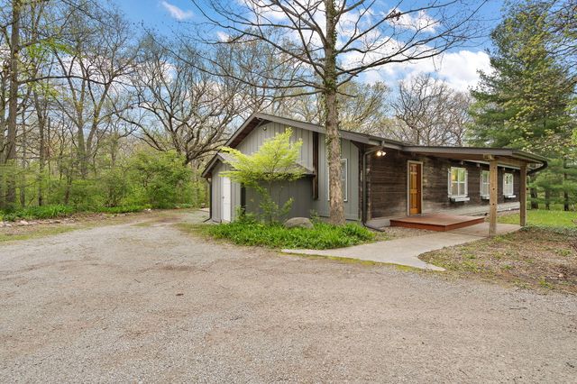 16294 Lakewood Street, Lowell, IN 46356