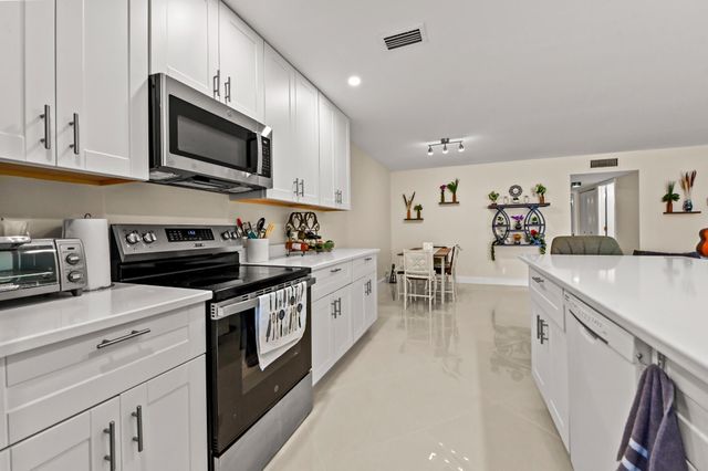 5265 Lakefront Boulevard C, Delray Beach, FL 33484
