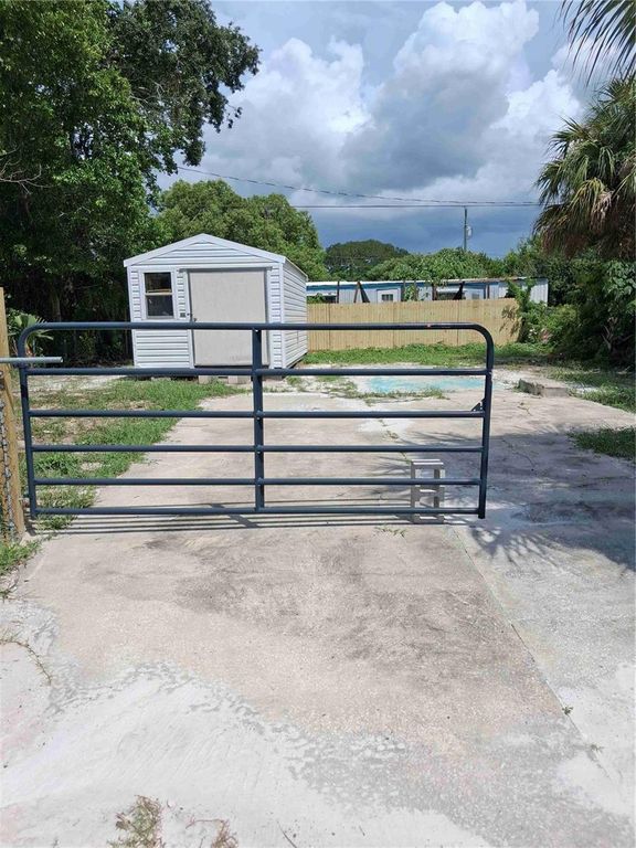 13020 CLERMONT STREET, Hudson, FL 34667