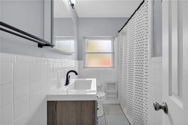 2852 Thornhill Drive, Mobile, AL 36606