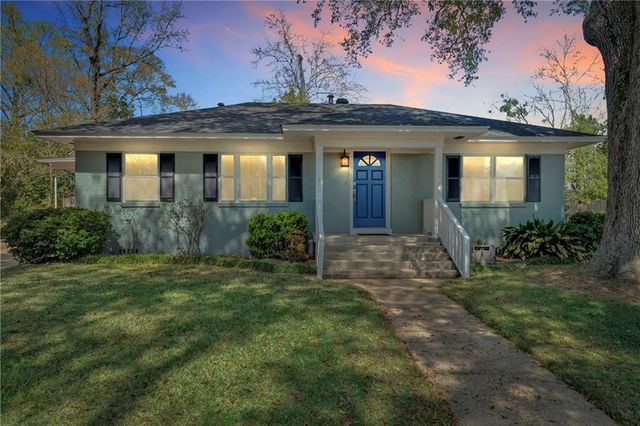 2852 Thornhill Drive, Mobile, AL 36606