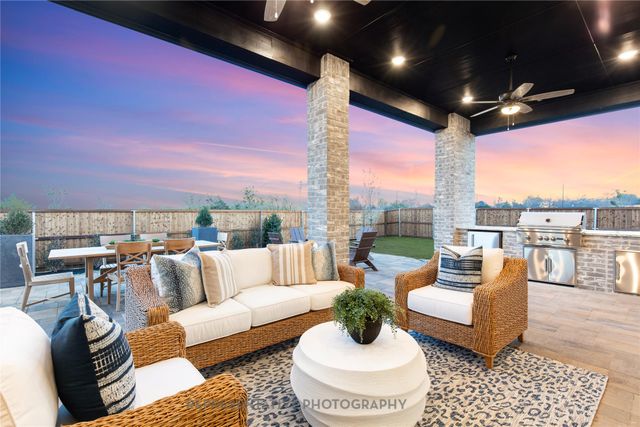 2820 Hillview Lane, Sherman, TX 75092