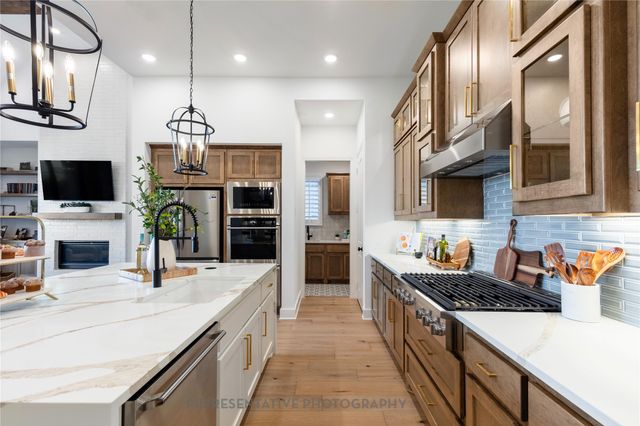 2820 Hillview Lane, Sherman, TX 75092